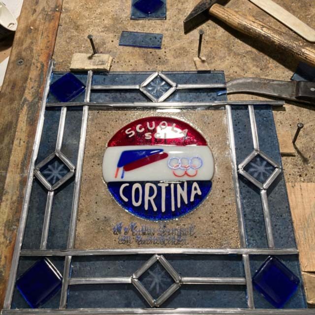 Trofei e targhe in vetro dipinto e vetrofusione